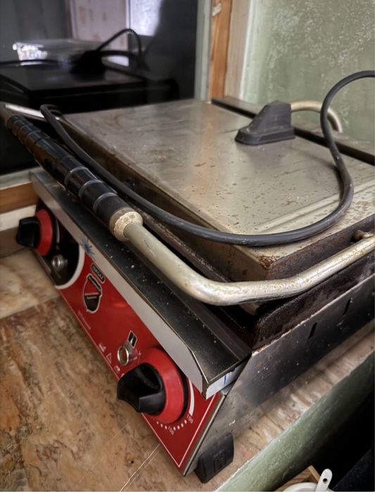 Тостер сотилади!