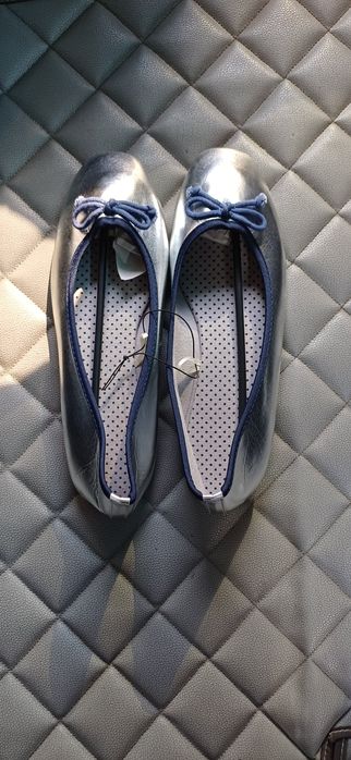 Дамски ежедневни обувки.