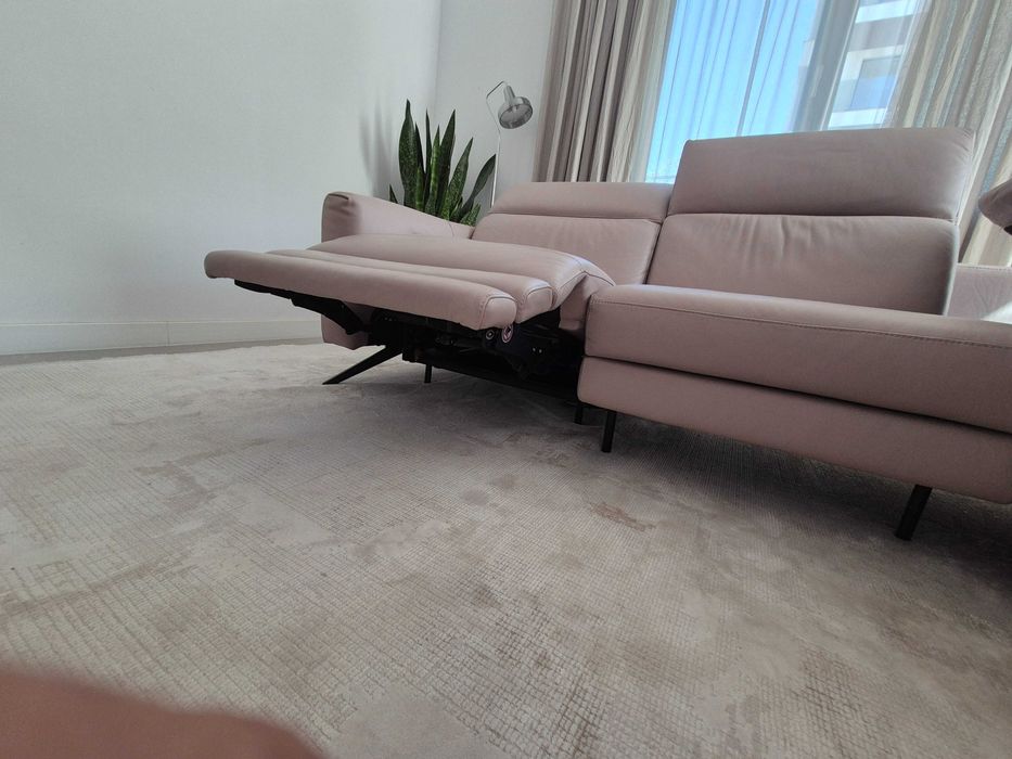 Canapea din piele cu recliner Natuzzi