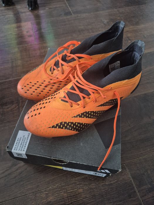 Ghete fotbal adidas predator pro 43