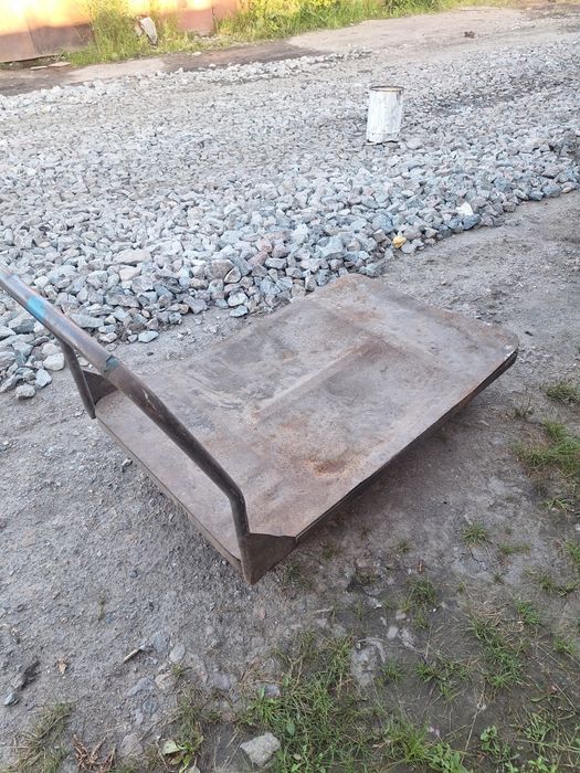 Продам тележку металлическую