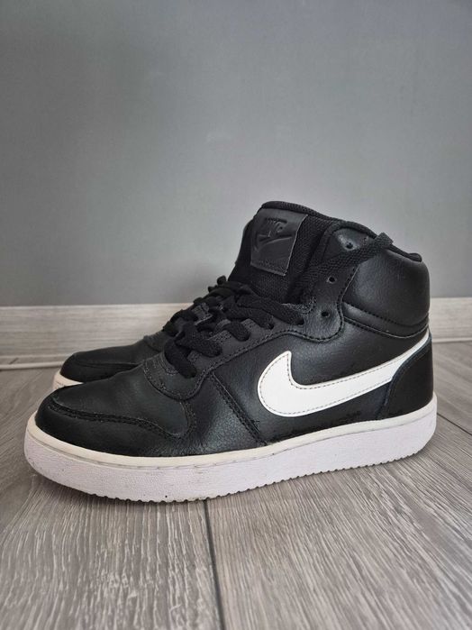 Маратонки на Nike