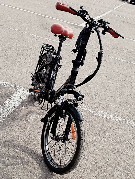 Bicicletă electrică pliabila 20".