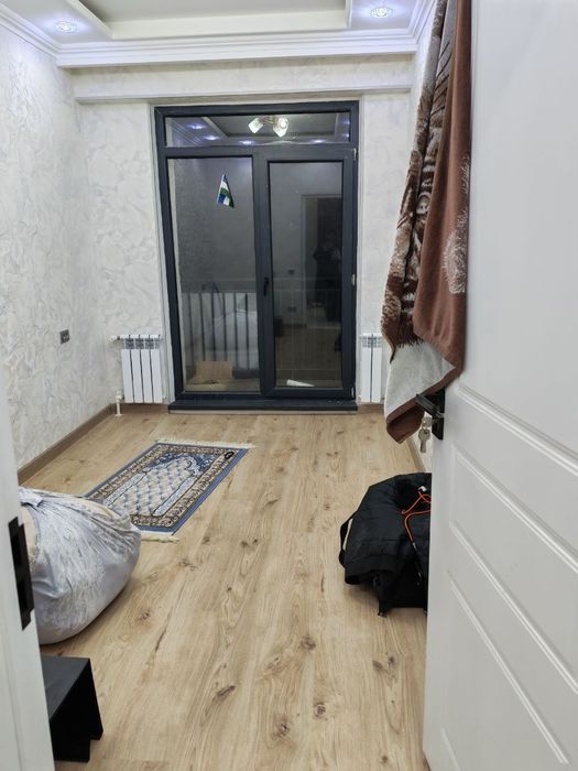 Продаю 2/3/11 в новостройке. Юнусабад 13. 54 кв. м. + балкон. с ремонт