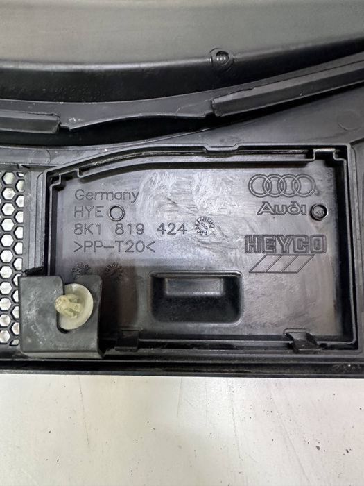 Grila stergatoare parbriz capota fata Audi A4 B8 8K B8.5 Facelift