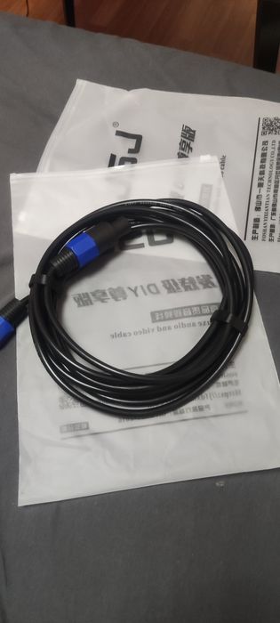 акустический кабель speakon