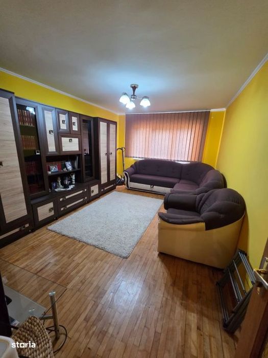 Apartament cu 2 camere, etaj 1, strada Granicerilor