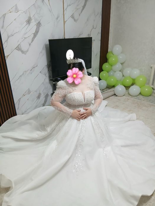 Свадебное платье