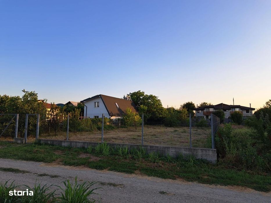 Vanzare teren intravilan imprejmuit 800mp Buftea
