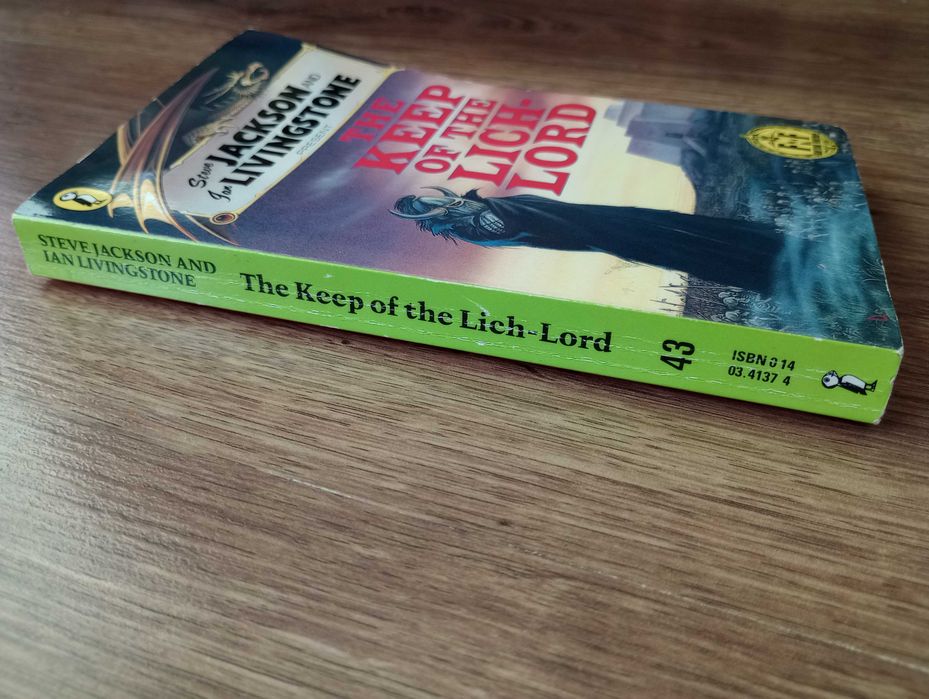 Книги-Игри на Английски Език - Fighting Fantasy(Битки Безброй) и други