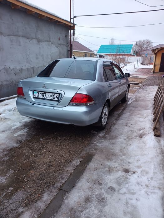 Mitsubishi Lancer