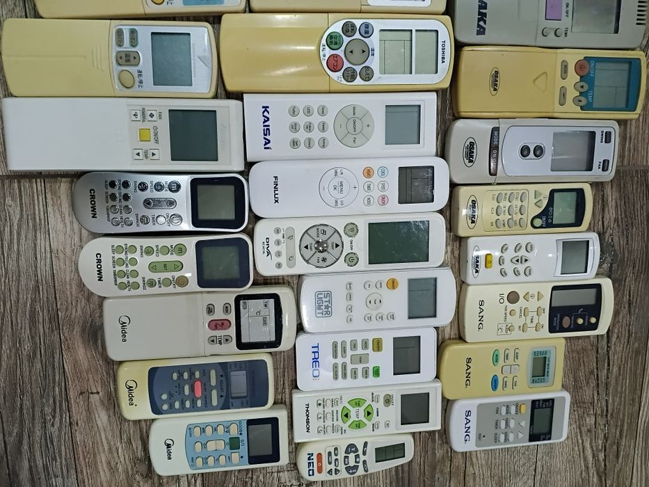 Дистанционно за климатик Air conditioning remote genuine