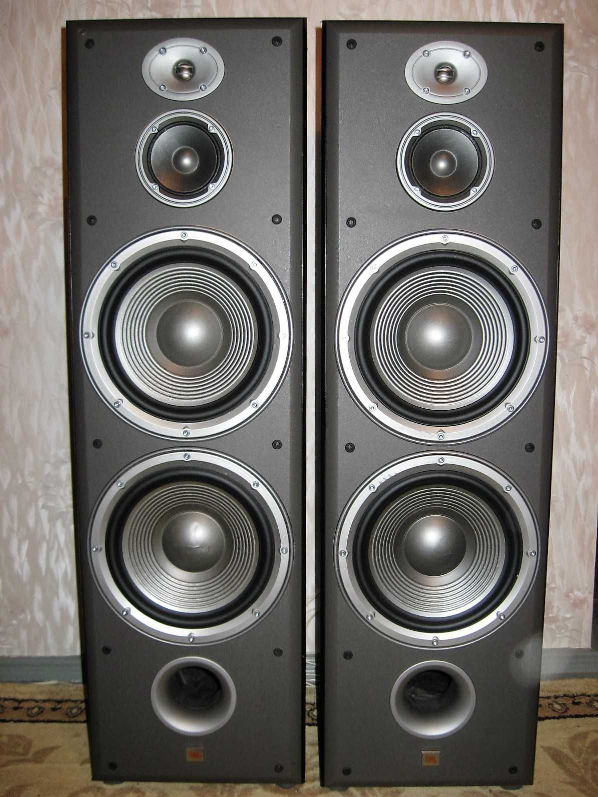 Самые мощные бытовые колонки JBL E - 100.: 1 200 у.е. - Акустические ...