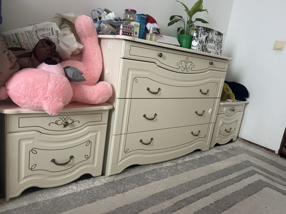 Спальный гарнитур