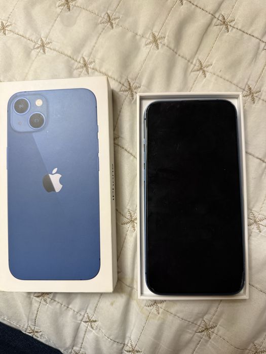 Продам iphone 13 256gb