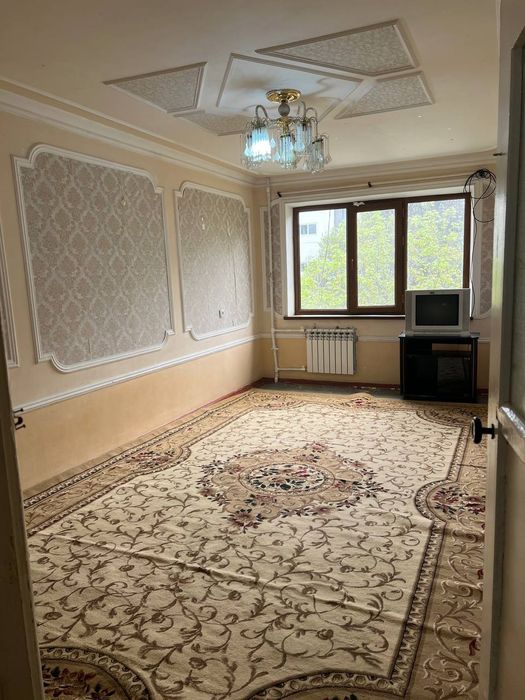 Nihol restoran yonida uchinchi qavat uch hona