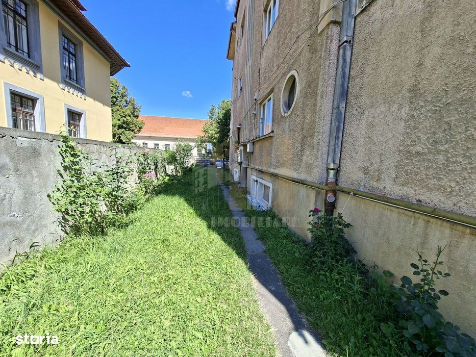 Apartament 3 camere Poarta Schei Brasov
