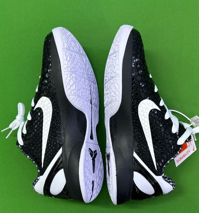 Papuci de basket kobe