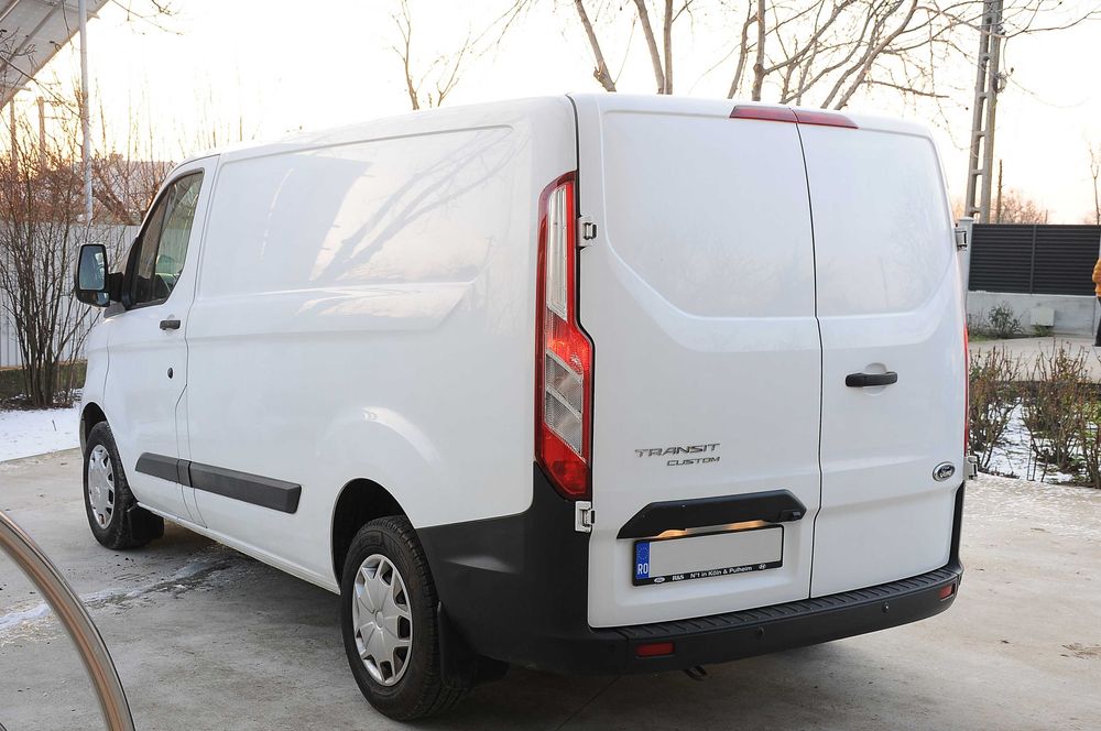 FORD Transit Custom 09.2016 2.2TDCi 125 CP E6 6 trepte AC Navi Camera