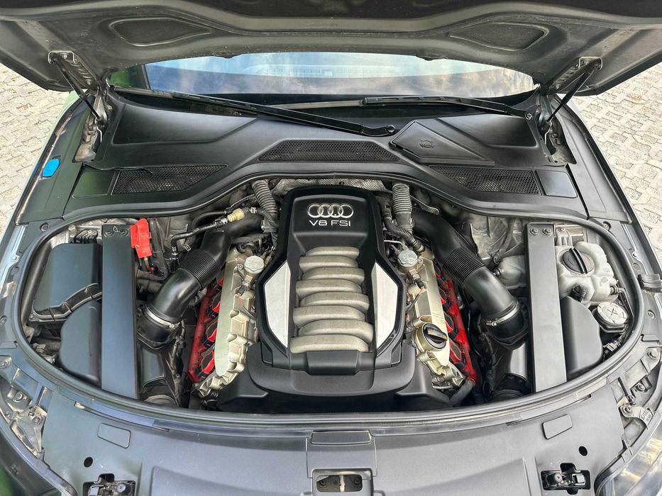 AUDI A8L 4.2FSI На Части