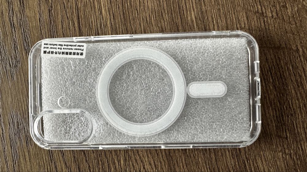 Husa iphone 16 nouă