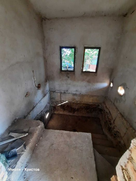 Продава се Къща в с. Златна нива, Област Шумен - 122 кв.м за 285 €/кв.м - Снимка #15