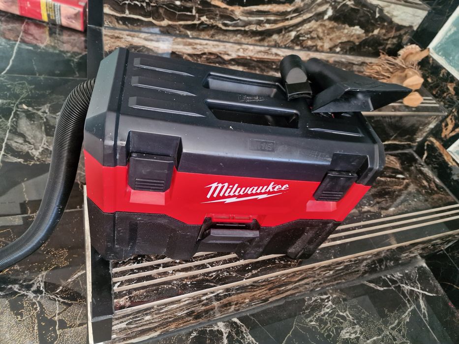 Vând aspirator Miloky – stare utilizată..