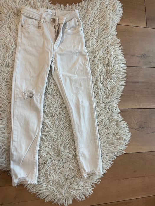 Дрехи за момименце