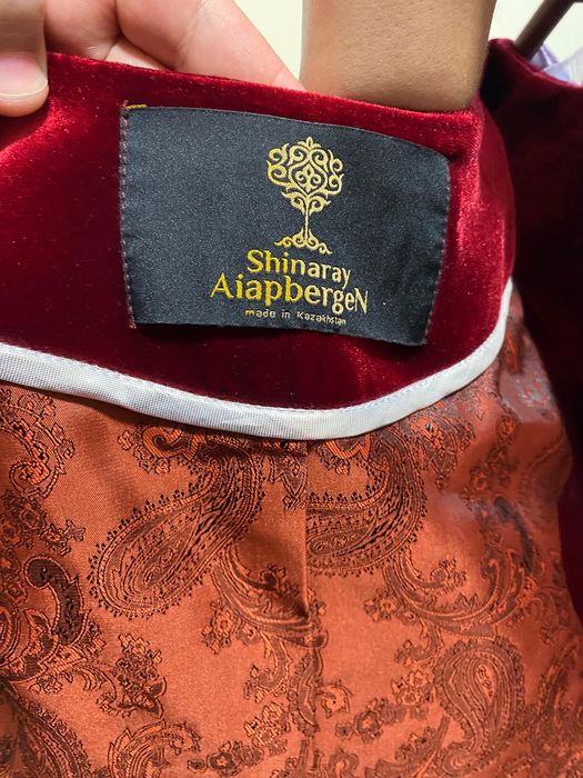 Қазақша комплект бешпент пен кәжекей