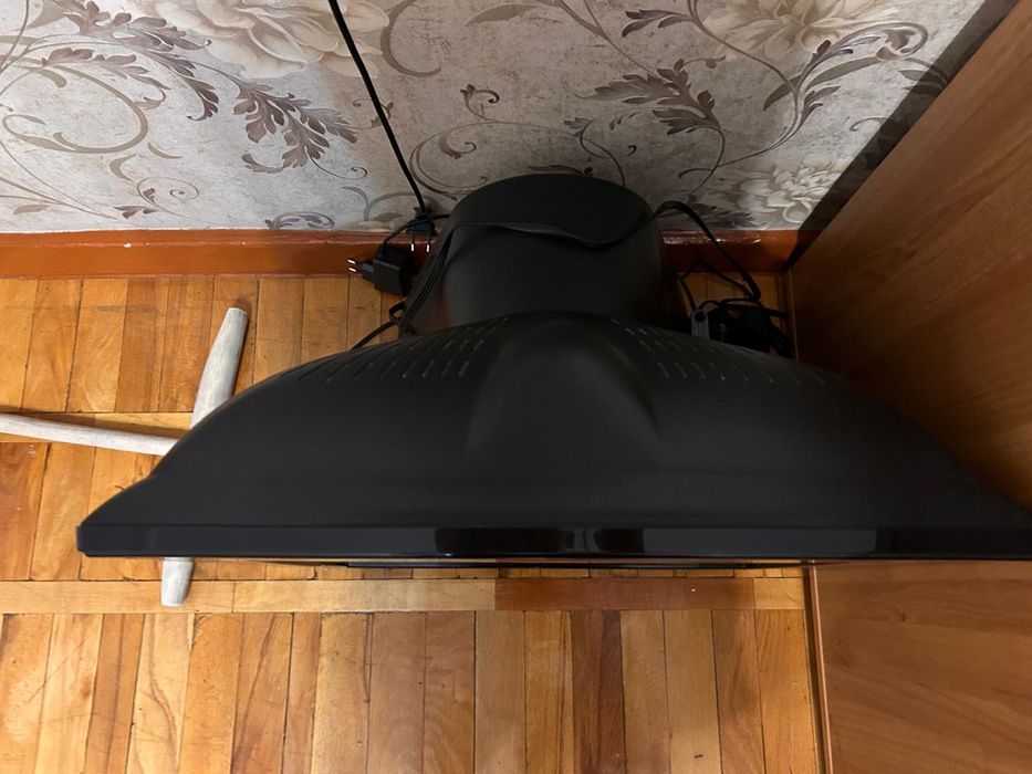 Продам телевизор LG