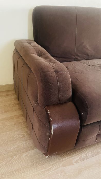 Продаю диван не дорого