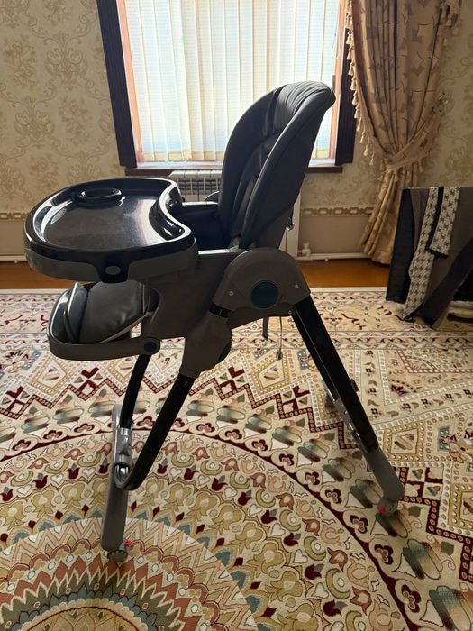 Детское кресло для кормления