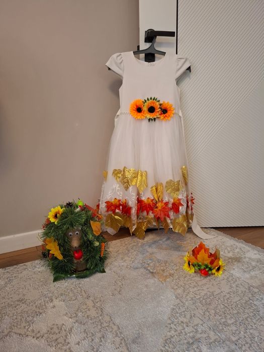 Платья на осени бал 7-8лет на продажу 15000тг прокат 5000тг пршлом год