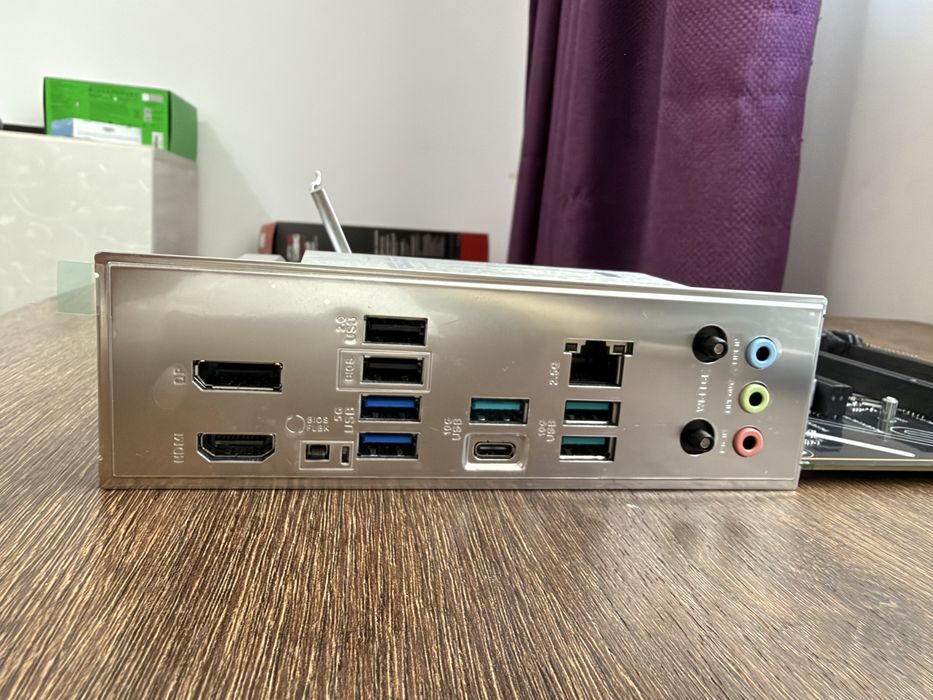 Placa de baza asus b850 plus wifi