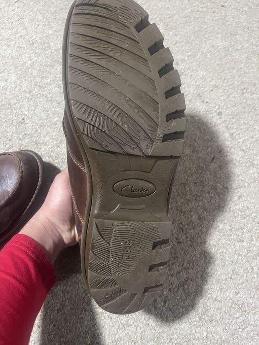 Мъжки боти от естествета кожа Clarks