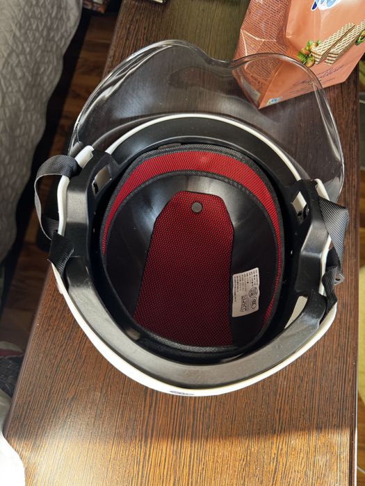 Casca protectiw bicicleta/trotineta etc. transp gratis olx