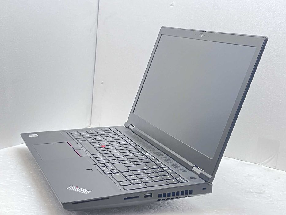 Реновиран лаптоп Lenovo ThinkPad P15 G1 i7 32GB 1TB RTX 5000 16GB