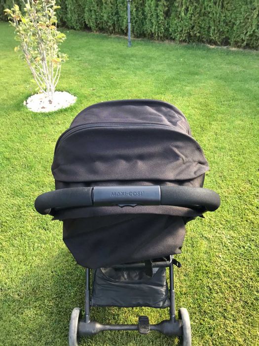 Лятна количка Maxi-Cosi Lara 2 Essential Graphite