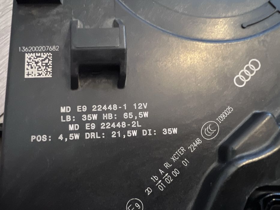 Far stanga Audi Q7 4M, Matrix, Original, De Europa, Cod 4m0941039C