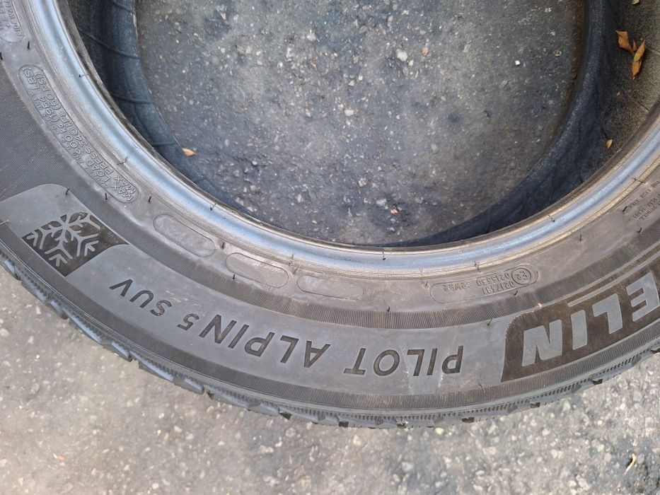 7+mm! 225 60 18 Michelin alpin pilot 5