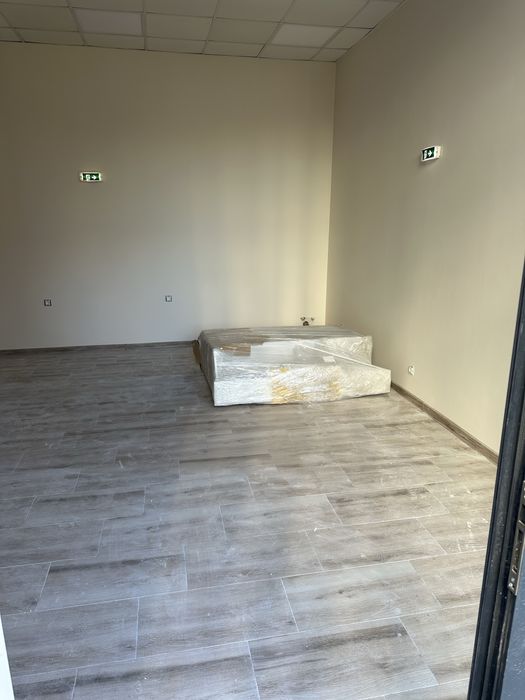 Дава се под наем Магазин в София, Дружба 2 - 50 кв.м за 750 € - Снимка #2