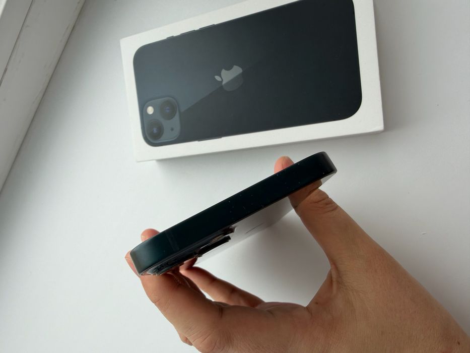 Айфон 13 128 г Черный