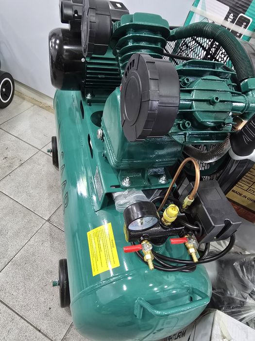 Kompressor SAAB. Yangi.  Компрессор SAAB. Новый.