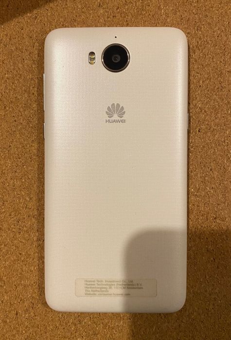Huawei MYA-L41 бял