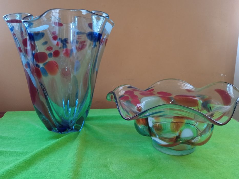 Вазы винтажные из гнутого стекла. Тяжёлые. Цена за 1 шт.