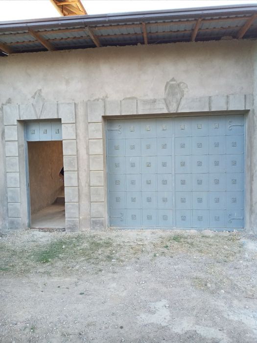 Ховли сотилади 10 сотих