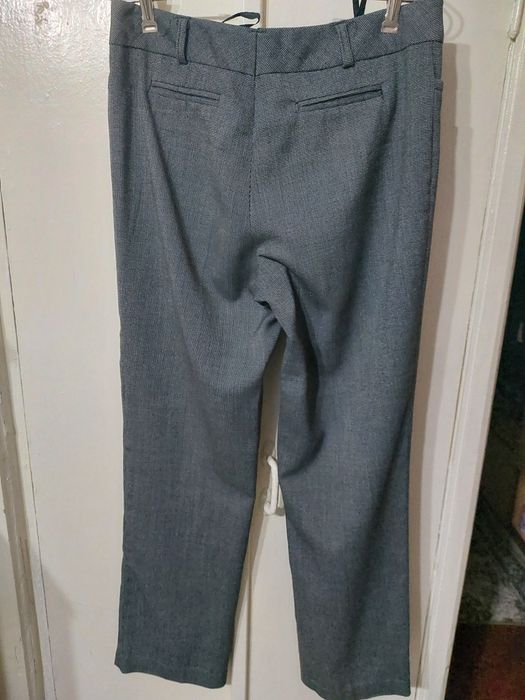 Продаются брюки женские