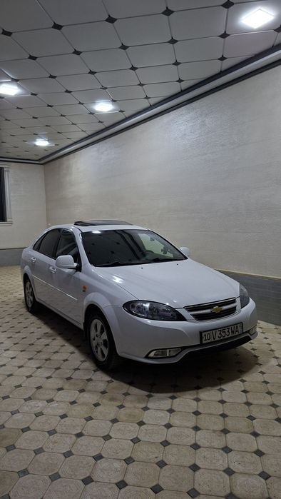 Mashina ideal holatda