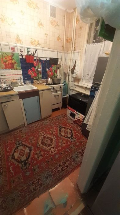 Uy sotiladi Navoiy viloyati zarafshon shahardan