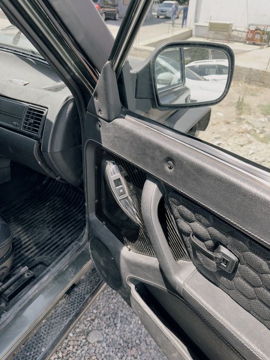 Mator opel, karobka BMW, spedomert Bmw, sediniya va salon ham bmw